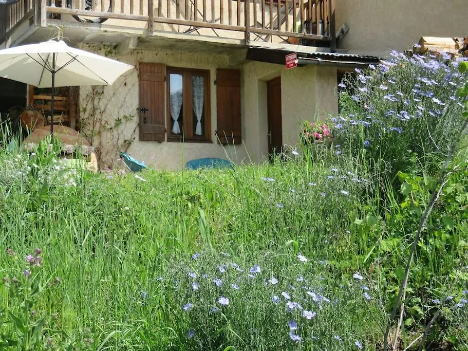Studio En Rez De Chaussee, Avec Jardin Partage. Vars